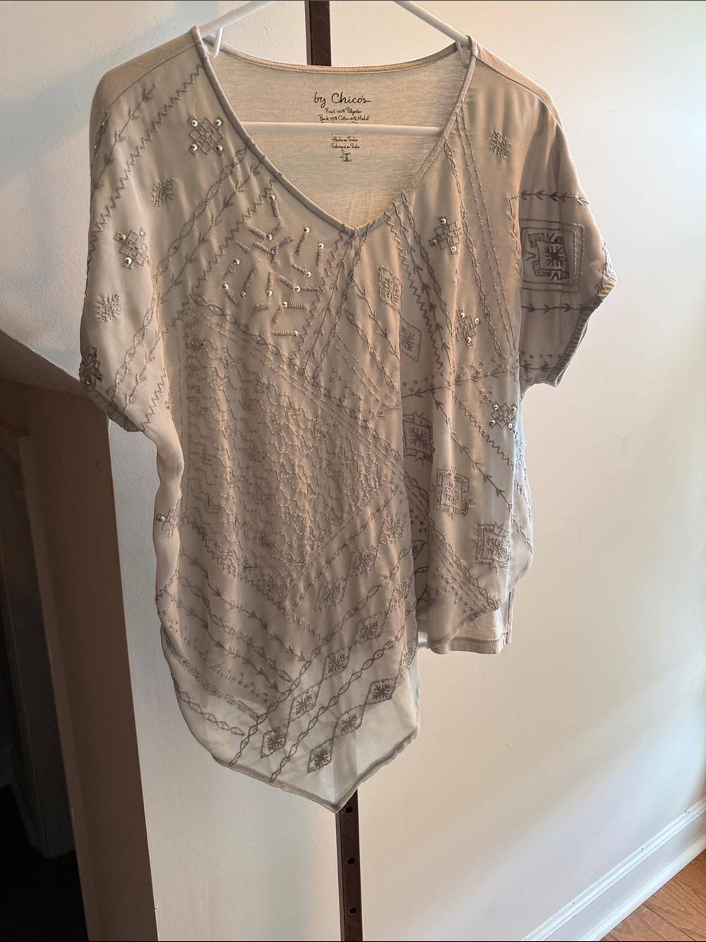 Chico's Cream Embellished V-Neck Short Sleeve Blouse